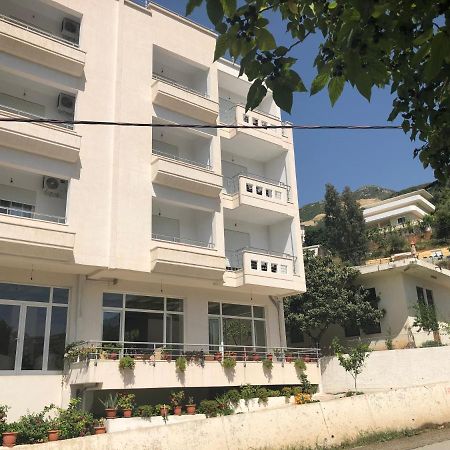 Appartamento Con Vista Mare Vlorë Buitenkant foto