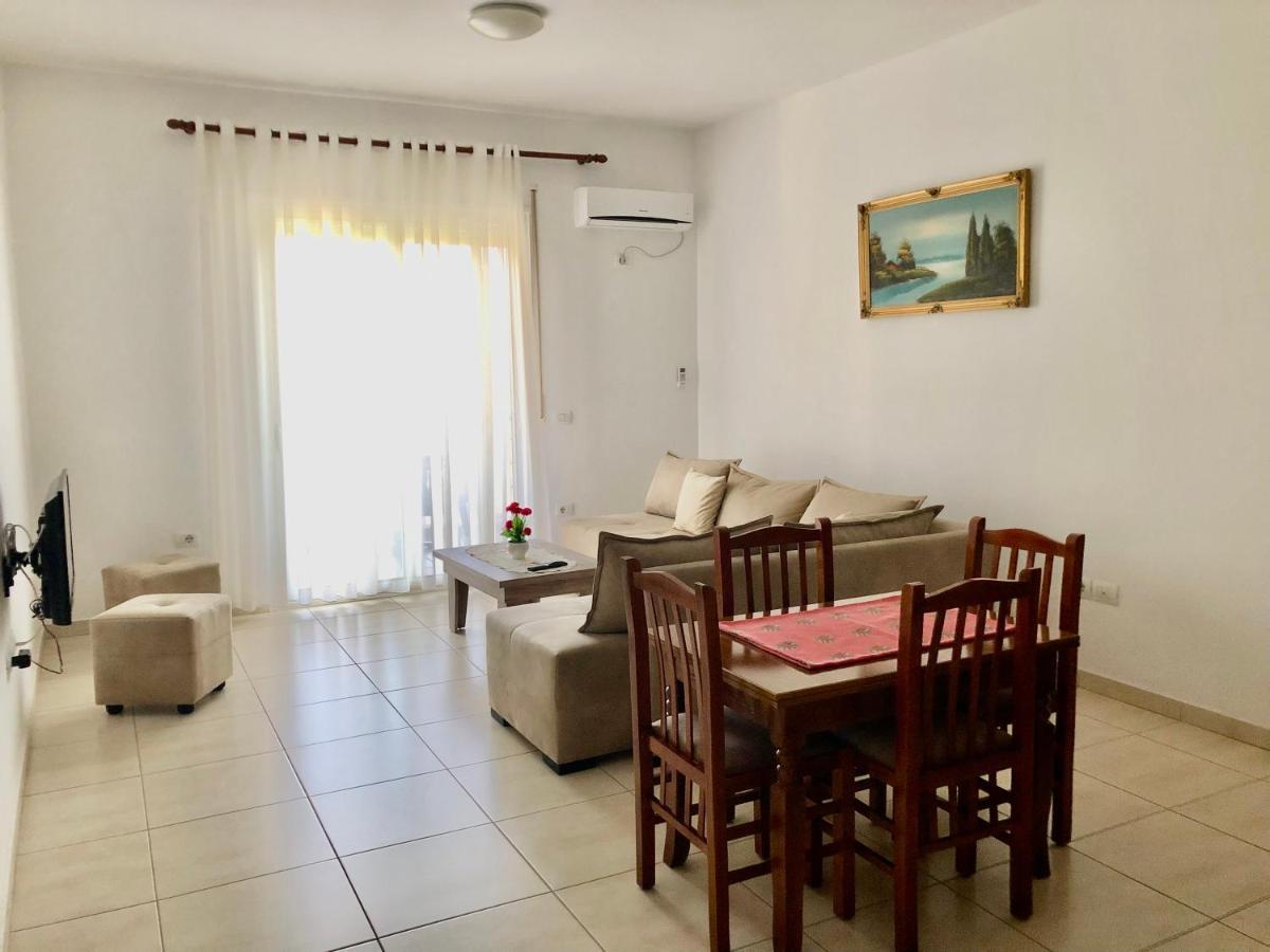 Appartamento Con Vista Mare Vlorë Buitenkant foto