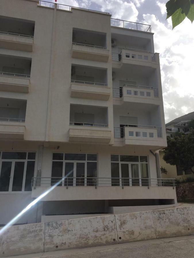 Appartamento Con Vista Mare Vlorë Buitenkant foto